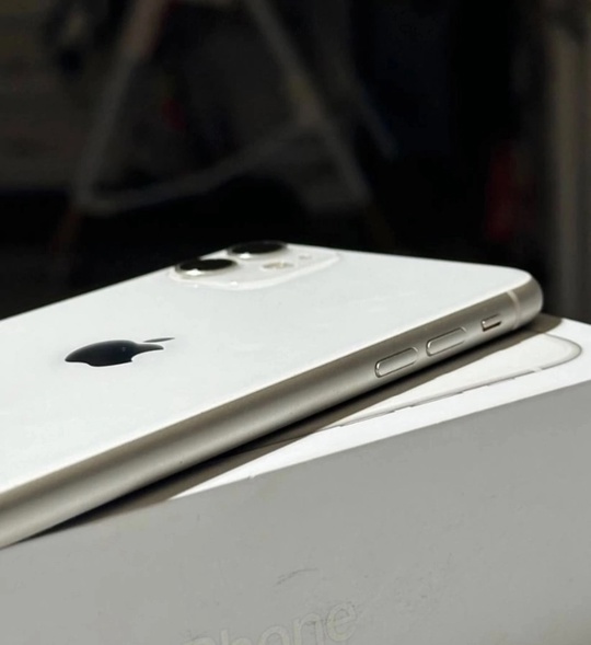 iPhone 11 128 gb
Идеальное состояние
В (2)