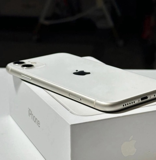 iPhone 11 128 gb
Идеальное состояние
В (3)