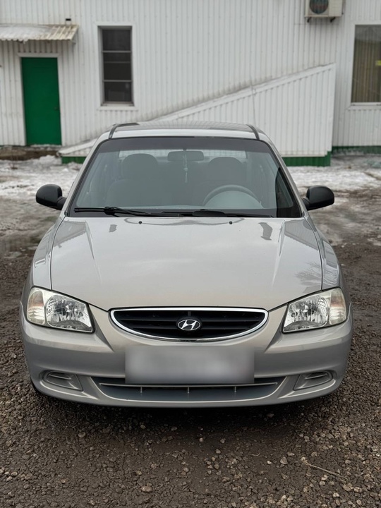 Продам Hyundai Accent 2008г АВТОМАТ
Машина (1)