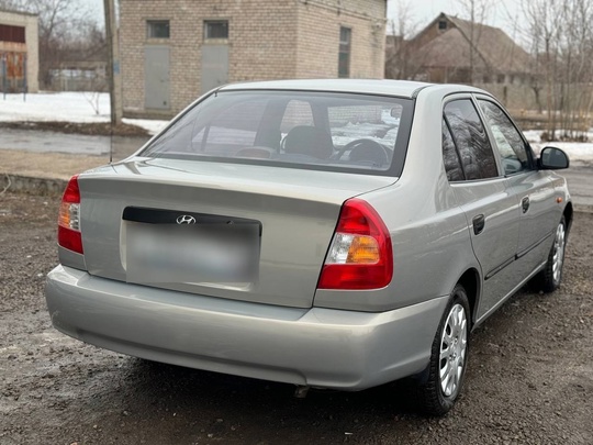 Продам Hyundai Accent 2008г АВТОМАТ
Машина (4)