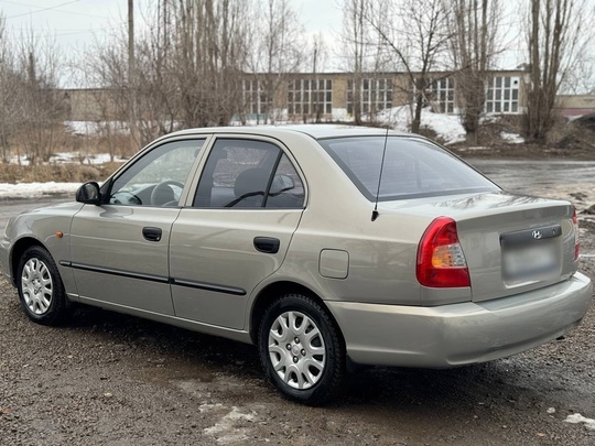 Продам Hyundai Accent 2008г АВТОМАТ
Машина (5)