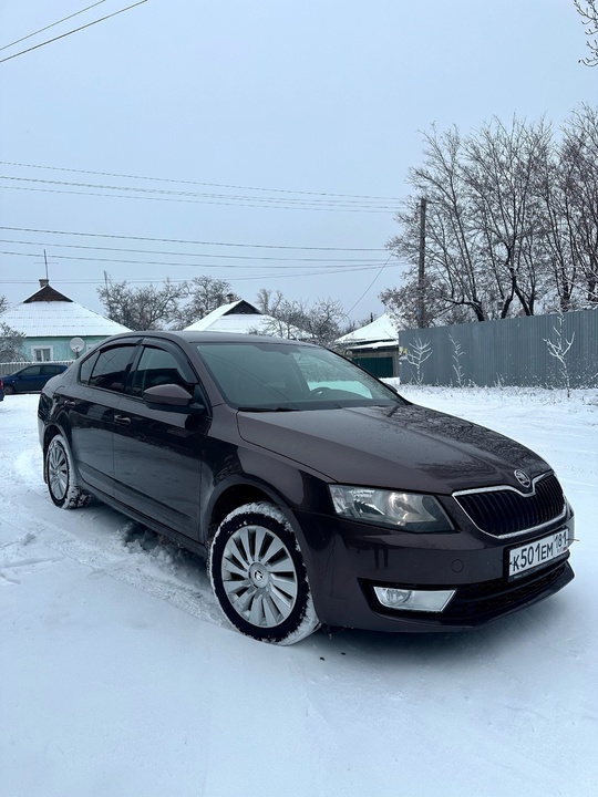 ПРОДАМ SKODA OCTAVIA 
2015 года!
Коробка