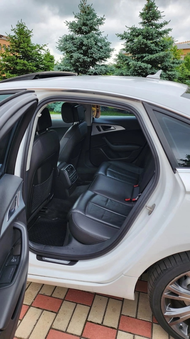 Продам  AUDI A6 C7 (9)