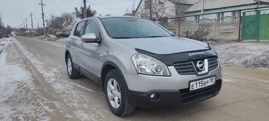 Продам Nissan Qashqai 2008года,двигатель 2.0