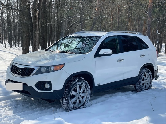 Продам Kia Sorento  2010