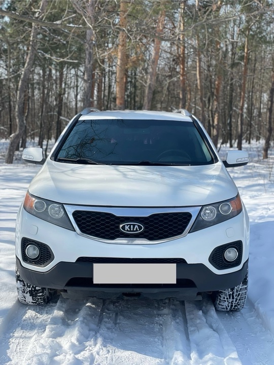 Продам Kia Sorento  2010 (2)