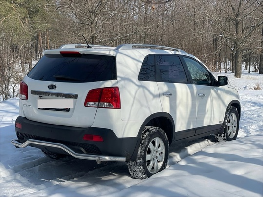 Продам Kia Sorento  2010 (4)
