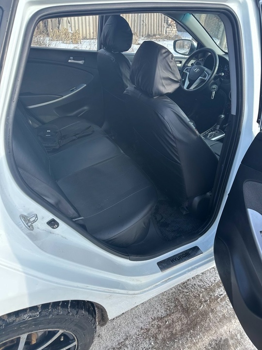 ПРОДАМ HYUNDAI SOLARIS
2013 ГОДА АКПП
Пробег (6)
