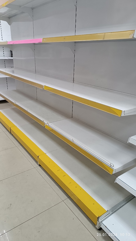 Продам срочно двусторонние стеллажи в