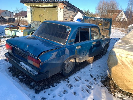 Продам авто на ходу. Без (7)
