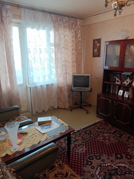 Продается 2 - х комнатная (5)