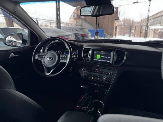 Продам Kia Sportage 2016 в (8)