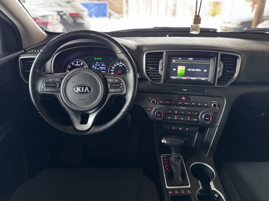 Продам Kia Sportage 2016 в (9)