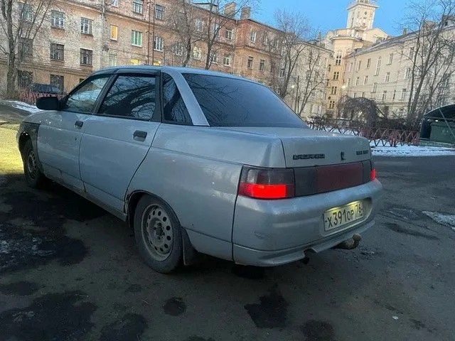 ВАЗ 2110,дно пороги живые,на учете,запретов (2)