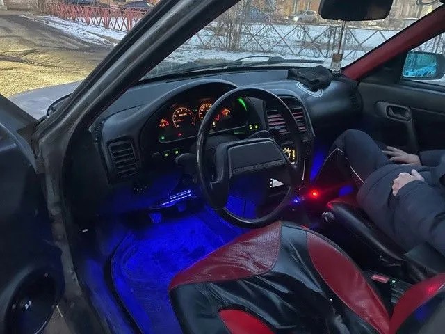 ВАЗ 2110,дно пороги живые,на учете,запретов (5)