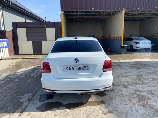 Продам надежный Volkswagen Polo 2018 (8)
