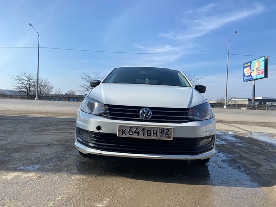 Продам надежный Volkswagen Polo 2018 (9)
