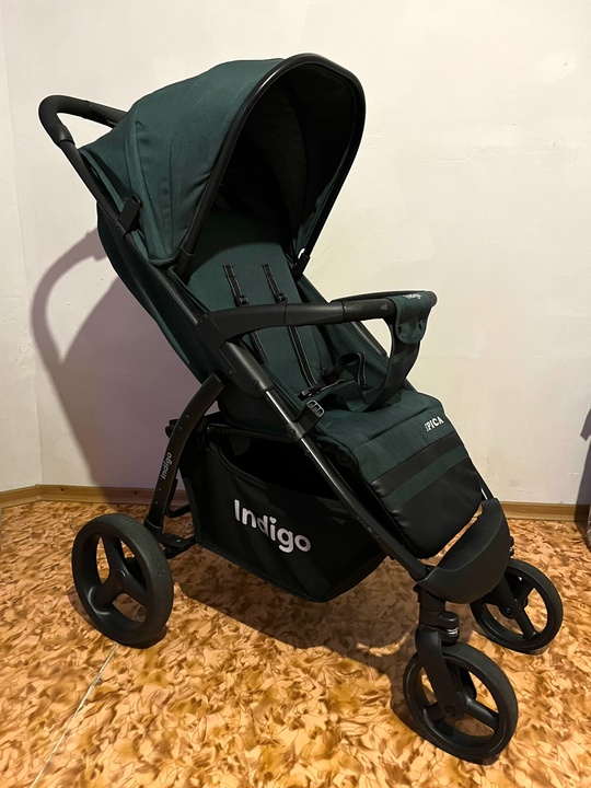 Продам прогулочную коляску Indigo Epica. (1)