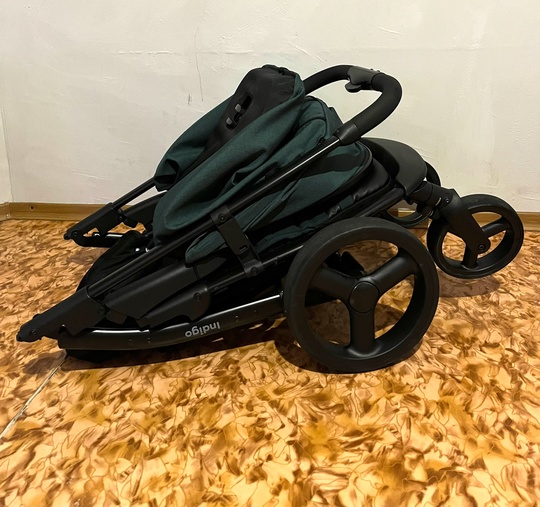 Продам прогулочную коляску Indigo Epica. (5)