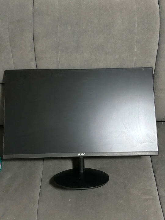 Продам монитор ❗Acer SA272

В хорошем