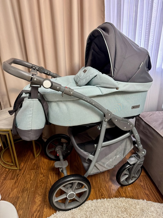 Продам коляску RIKO BASIC BELLA