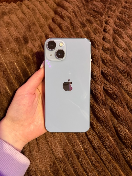 Продам Iphone 14 на 256гб