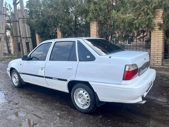 Продам Daewoo Nexia. Пробег 178т. (4)