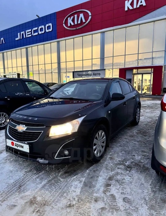 Продам
• Шевроле Круз
Комплектация LTZ
2013г
1.8 автомат (2)