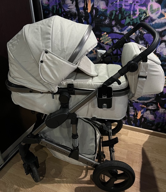 Продам коляску
Коляска 3 в 1,