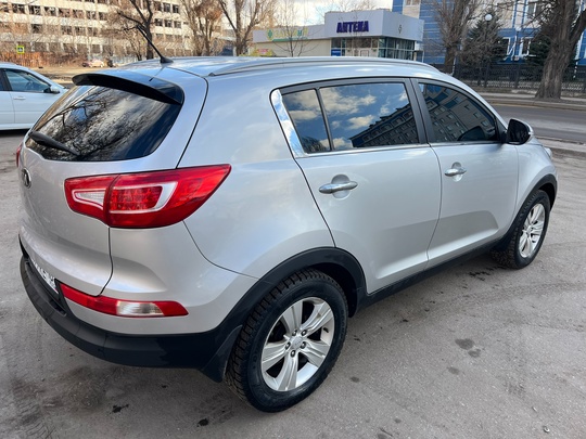 Продам KIA Sportage 2012 г (3)