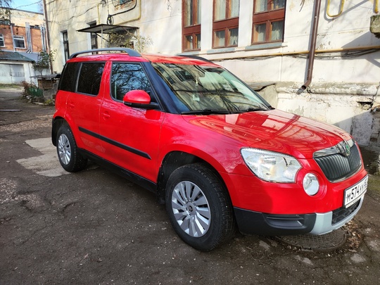 Владелец.
Продам Шкоду Yeti, сборка Чехия, (2)