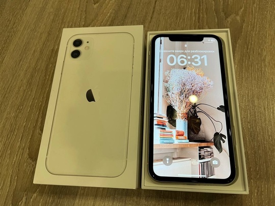 Продам 11 айфон на 128 (2)