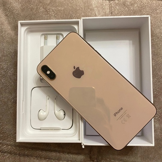 Продаю iPhone XS Max 256gb (1)