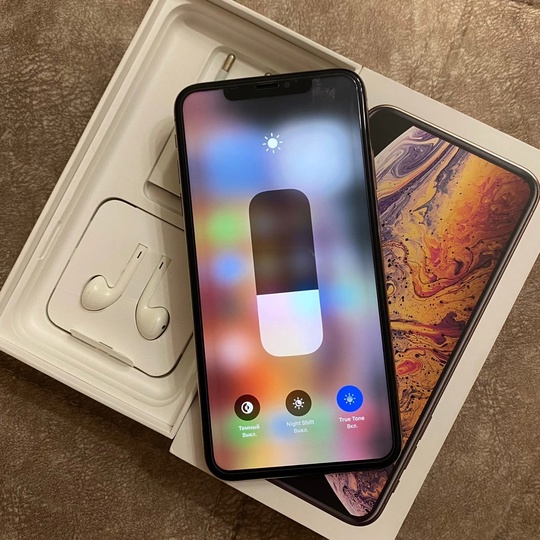 Продаю iPhone XS Max 256gb (2)