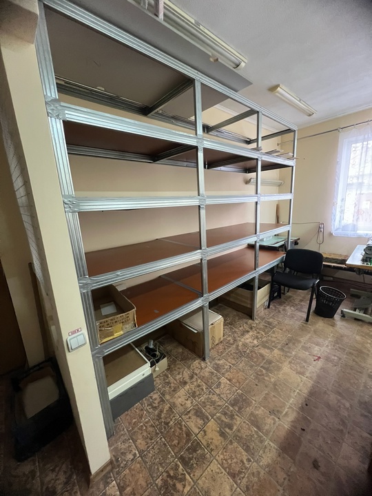 В продаже  стеллажи в (1)