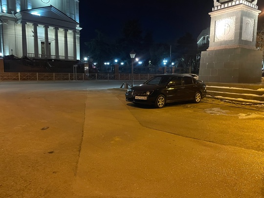 В продаже Лансер 9 2.0,
