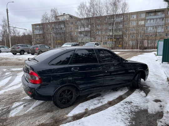 Приора 8 год. 
Мотор делался, (5)
