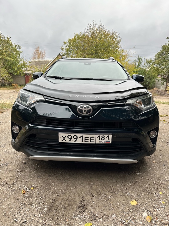 Продам Toyota Rav 4, в