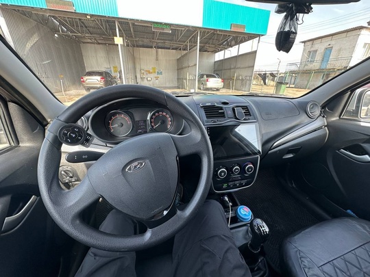 Продам GRANTA FL 2018 год(конец) (8)