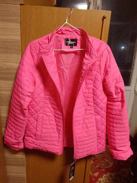 Продам новые демисезонные женские куртки. (1)