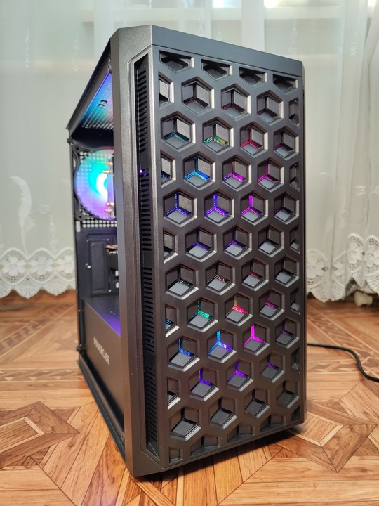 В продаже мощный игровой ПК,