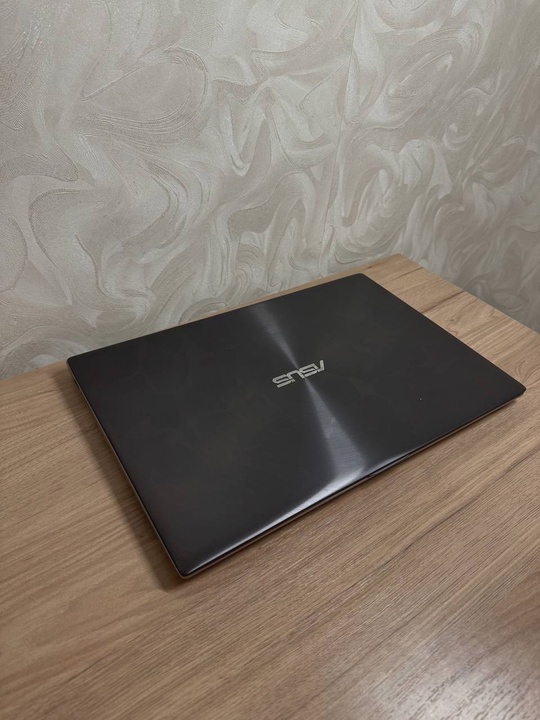 Ноутбук Asus
10 Гб оперативной памяти (6)