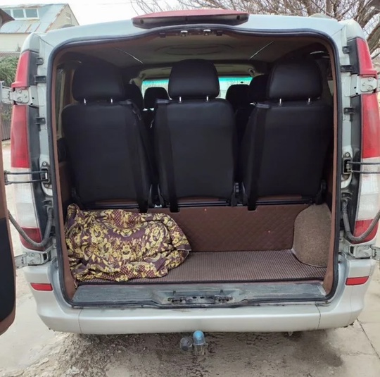 СРОЧНО!!! Mercedes Vito
2005 год. 2.2 (3)