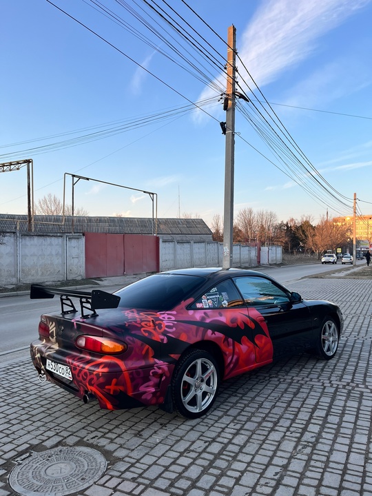 Mazda Mx-6
Обьем 2,5
Сил 200
Пробег 200+
Год