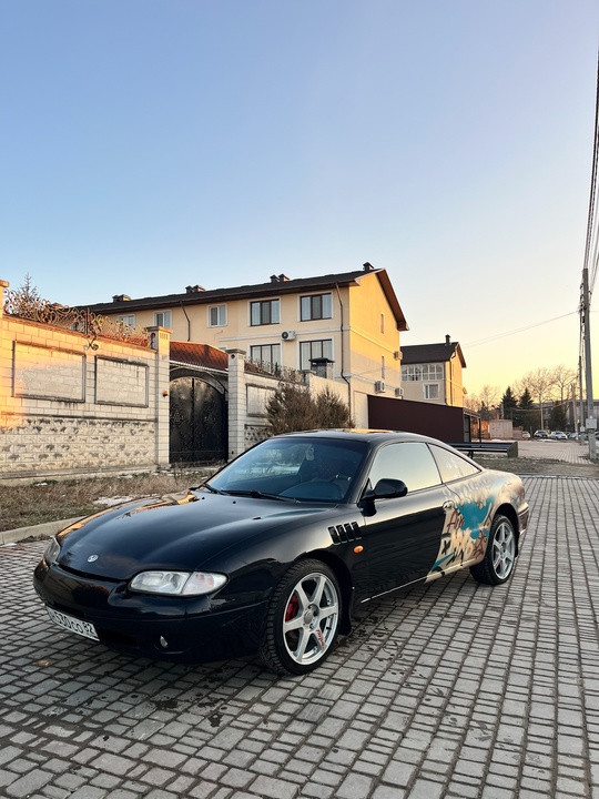 Mazda Mx-6
Обьем 2,5
Сил 200
Пробег 200+
Год (3)