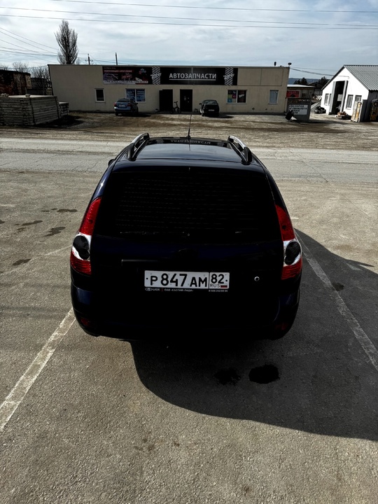 Продам Лада Приора универсал, год (5)