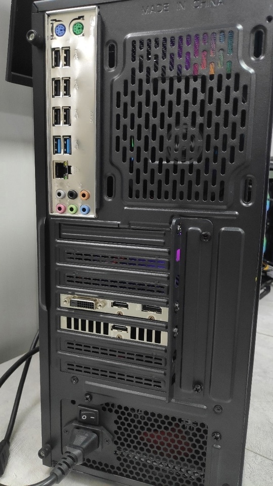♛Игровой 24-типоточный системный блок (Xeon (3)