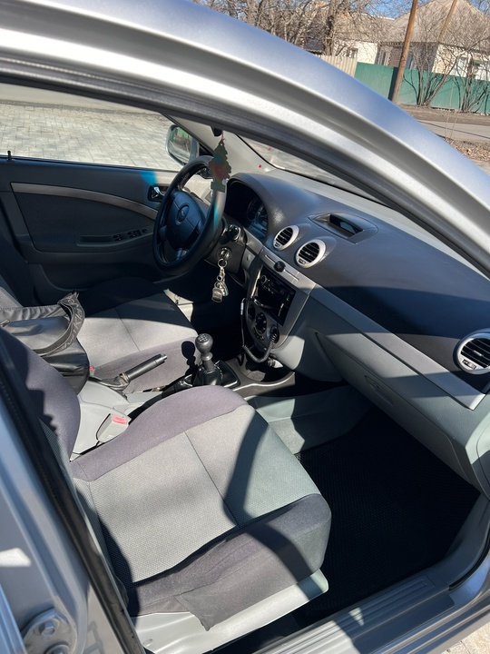 Продам Chevrolet Lacetti ( Шевроле (6)