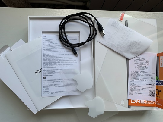 Продам Ipad 9, память 64 (3)