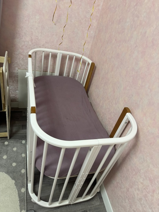 Продам детскую кроватку с матрасом (2)
